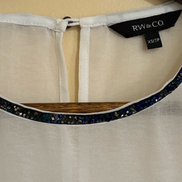 RW&CO.| Floral Print Sleeveless Blouse Metallic Trim Sz XS - Picture 5 of 7